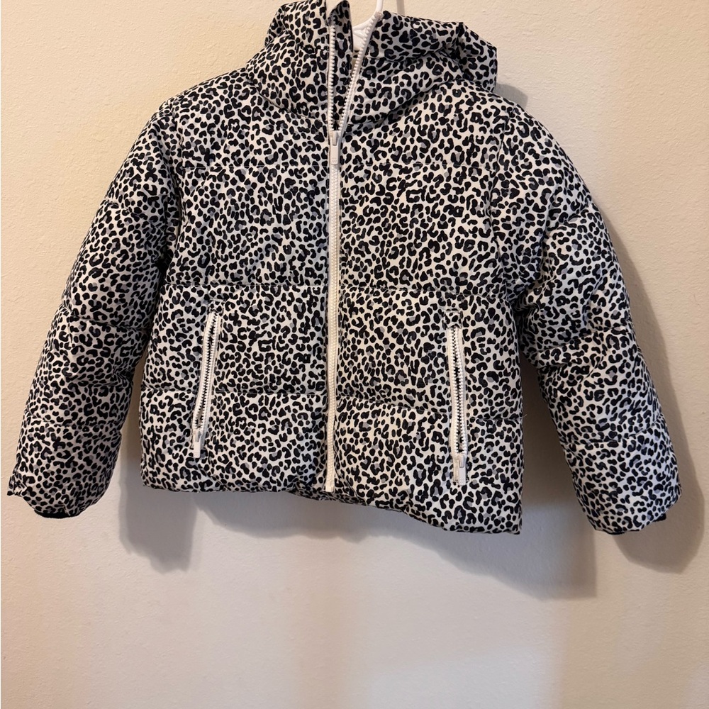 All in Motion Black and White Kids Puffer Jacket (brand new without tags)